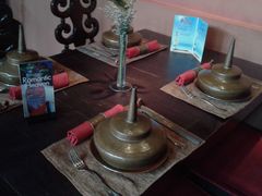桌上碗筷-花马天堂云南餐厅 Lost Heaven(高邮路店)