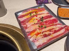 -蚂蚁洞·烤肉大营地(上海静安大悦城店)