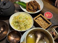 -魁盛居百年鲁菜馆(县西巷店)