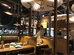 大堂-九锅一堂酸菜鱼(新南凯德直营店)