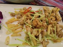 椒盐牛蛙-香巴拉云南餐厅(华莱坞店)