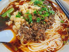 -丁丁猫重庆小面(徐州路店)