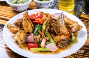 Fermented Black Bean Braised Fish Bones