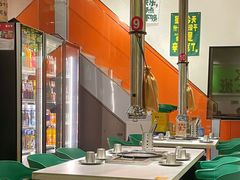 -山野的朋友露营炭火烤肉