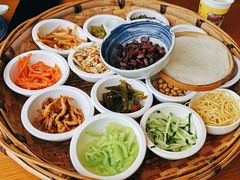 -包整·丝娃娃(一览甲秀楼风景店)