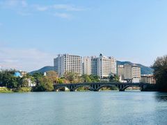 -广东温泉宾馆