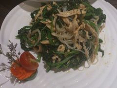 凉拌鸡丝-吕氏疙瘩汤·私家菜馆(慈云寺店)