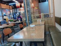 -丽丽三鲜螺蛳粉(田林路店)