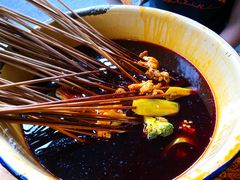 -拈签一笑黄牛肉辣卤串串