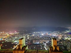 -中山利和希尔顿酒店