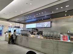 -喜茶(杭州滨江宝龙店)