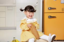 -初·印象孕妇儿童摄影馆