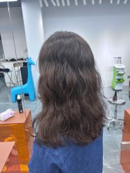 -茶发Salon·烫发染发理发