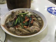 -鑫悦楼煎蟹·16年海鲜大排档