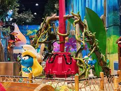 -蓝精灵乐园·世茂精灵之城主题乐园