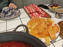 -旧街市鲜货老火锅(大光路店)