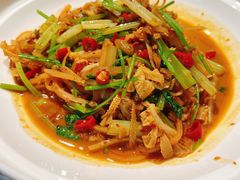 酸萝卜炒牛百叶-炊烟小炒黄牛肉(环球港店)