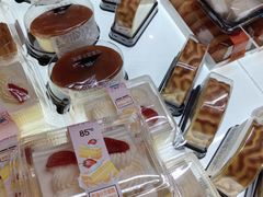 -85度C(生甜甜圈研究工坊·上海平凉店)