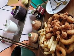 -ZING COFFEE 镜咖啡