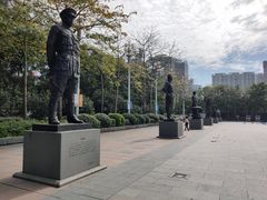 -英雄广场