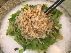 -东豪园林海鲜酒家(南港路辅路店)