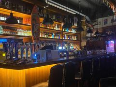 -鲨鱼美式餐厅酒吧Sharky