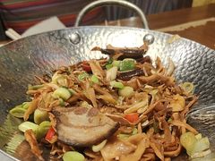 -雀舞云南菜(天津天河城购物中心店)