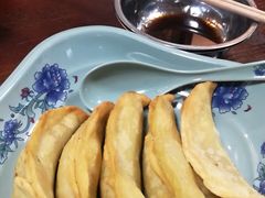 -老新隆牛肉锅贴(新街口店)