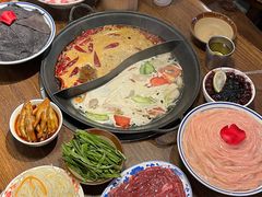 -萍姐火锅·公路夜市(武汉首店)