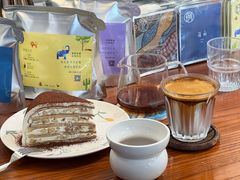-Be Lived Cafe比例咖啡(摩天轮店)