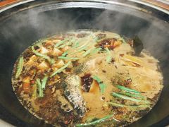 -铁锅炖灶台鱼老三炖鱼馆