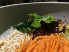 鸡丝凉米线-云海肴·汽锅鸡·云南菜(天津国金汇店)