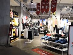 -metersbonwe(中华城店)
