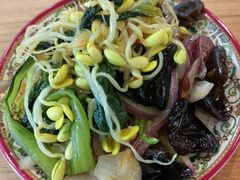 -白阿婆过油肉拌面·大盘鸡