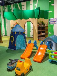 -幻贝家儿童乐园(武汉永旺梦乐城店)