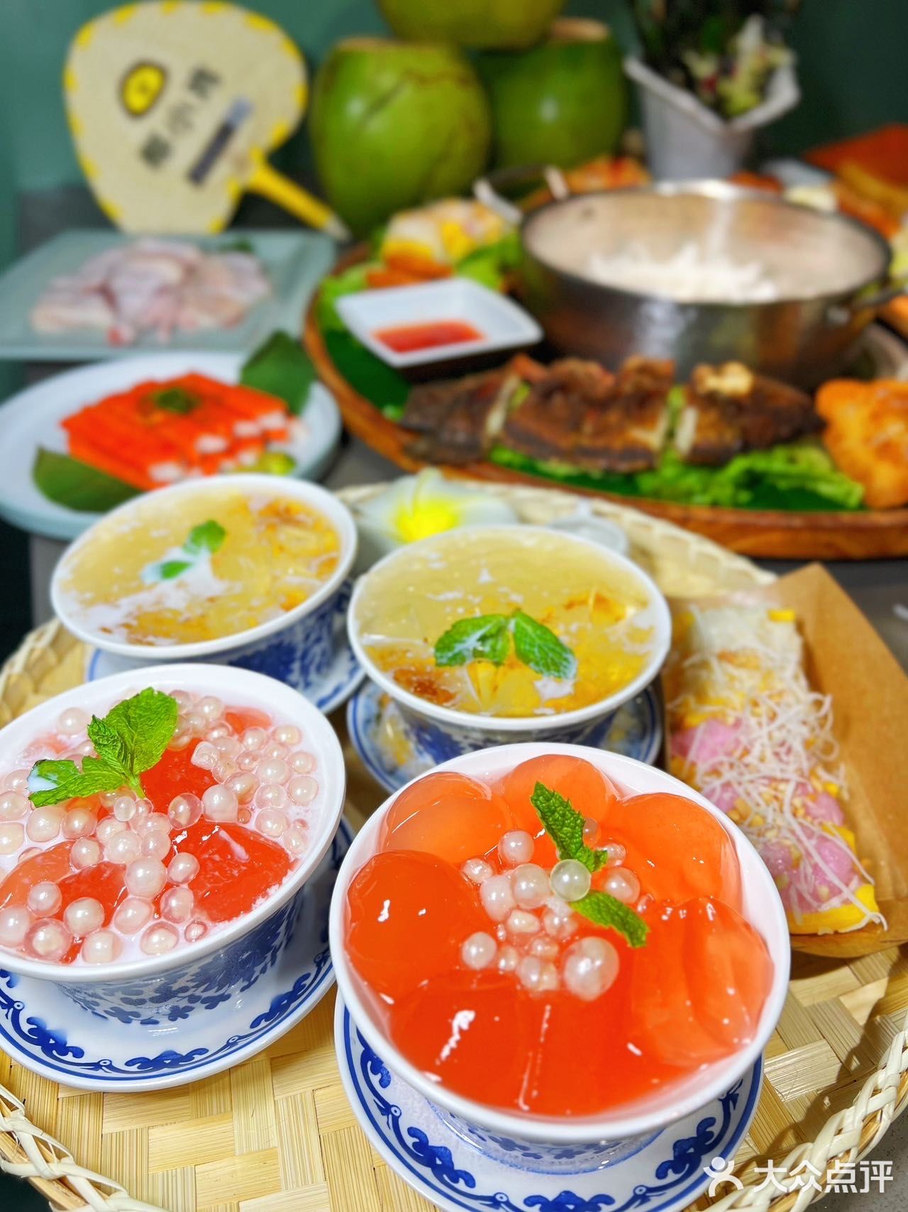 必点的大转盘超值，一次性吃到十几种海南特色美食