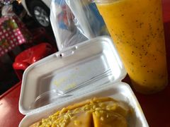 -芒果糯米饭摊子