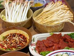 -滇翁·云南酸菜牛肉火锅(合肥首店坝上吾悦广场店)