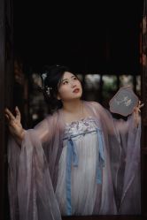 -一揽芳华汉服旗袍体验馆(拙政园店)