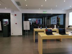 -华为授权体验店(万航渡路)