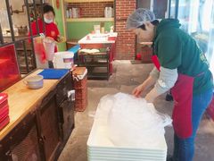 -钢管厂五区小郡肝串串香火锅(梅川路店)