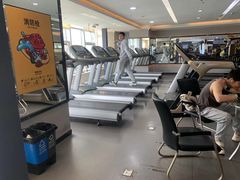 -超鹿运动健身(紫阳商贸中心店)