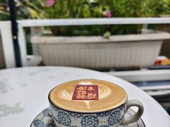 -北平花园·MUA摩造汉堡·北平咖啡(南锣鼓巷胡同店)