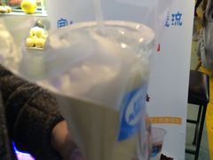 -澳门街美食城(世界城光谷步行街店)