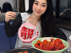 -靓虾二哥长沙地标小龙虾(五一广场店)