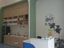 -乐悠游儿童游泳馆(宝安妇幼店)