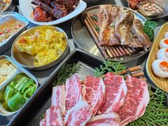 -草家酱蟹炭火烤肉店(珲春南路一店)