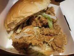 香辣鸡腿堡-前进5路汉堡炸鸡(汉街skp店)