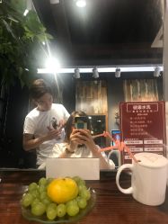 还有饮料 水果哦-米莱 Hair Salon 美髮