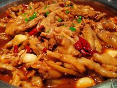 -胖哥俩肉蟹煲(长沙高铁吾悦广场店)